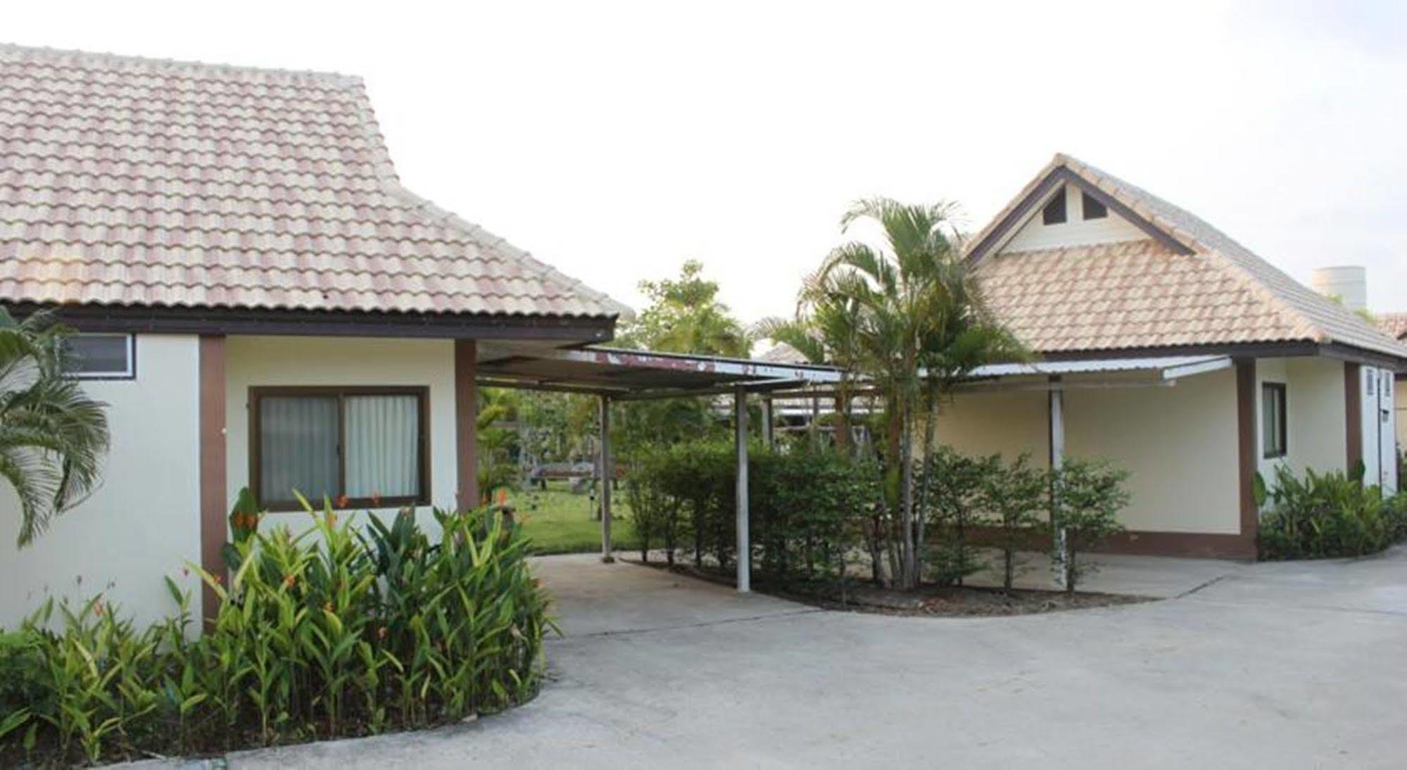 Saraburi Garden Resort Eksteriør billede