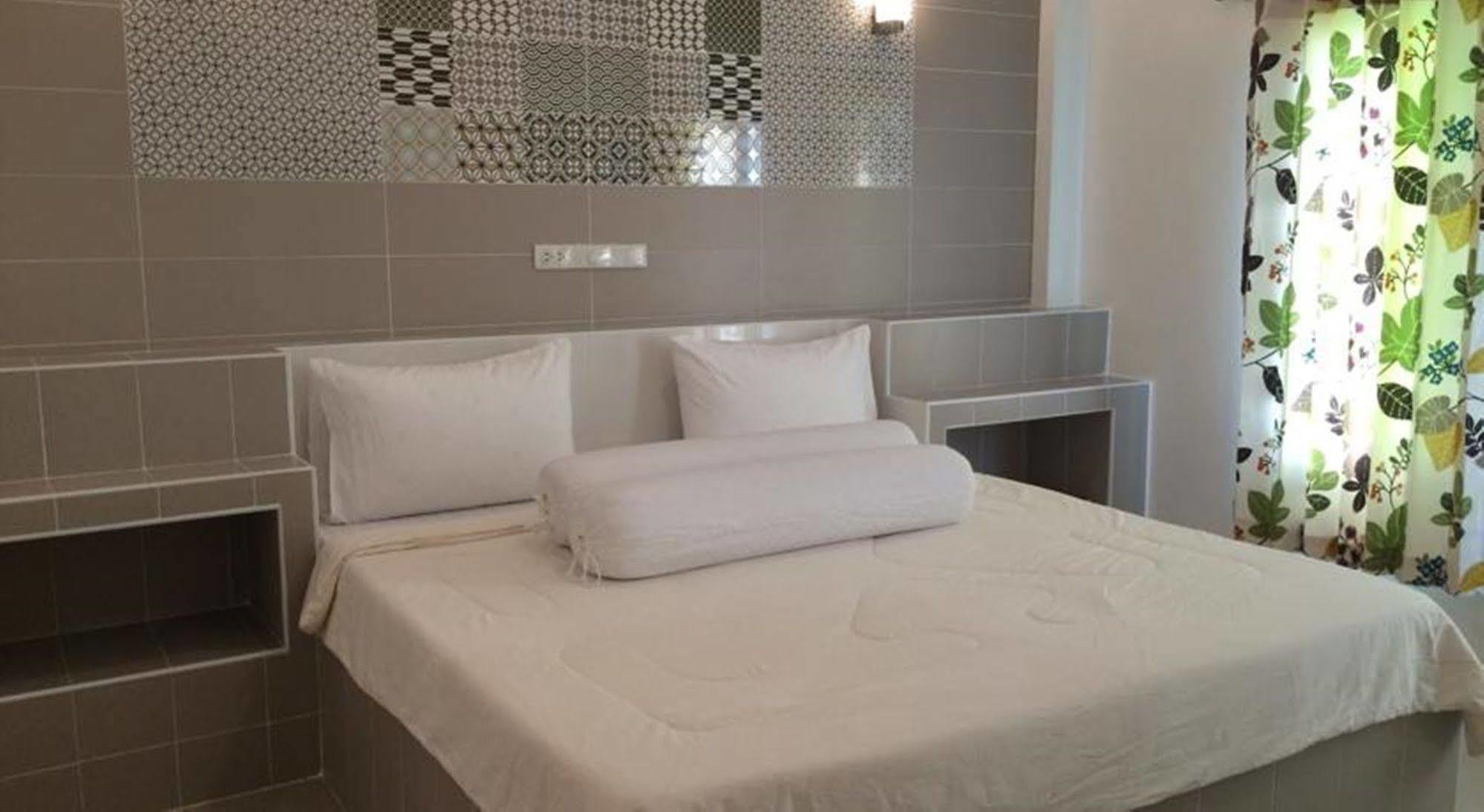 Saraburi Garden Resort Eksteriør billede