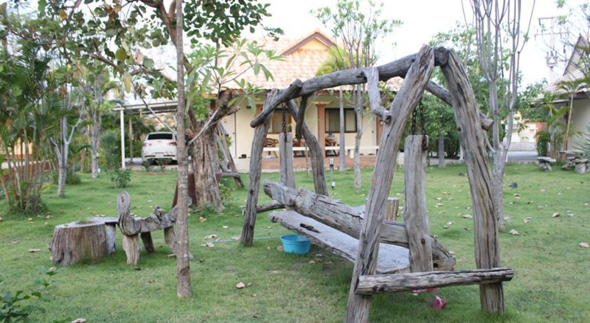 Saraburi Garden Resort Eksteriør billede